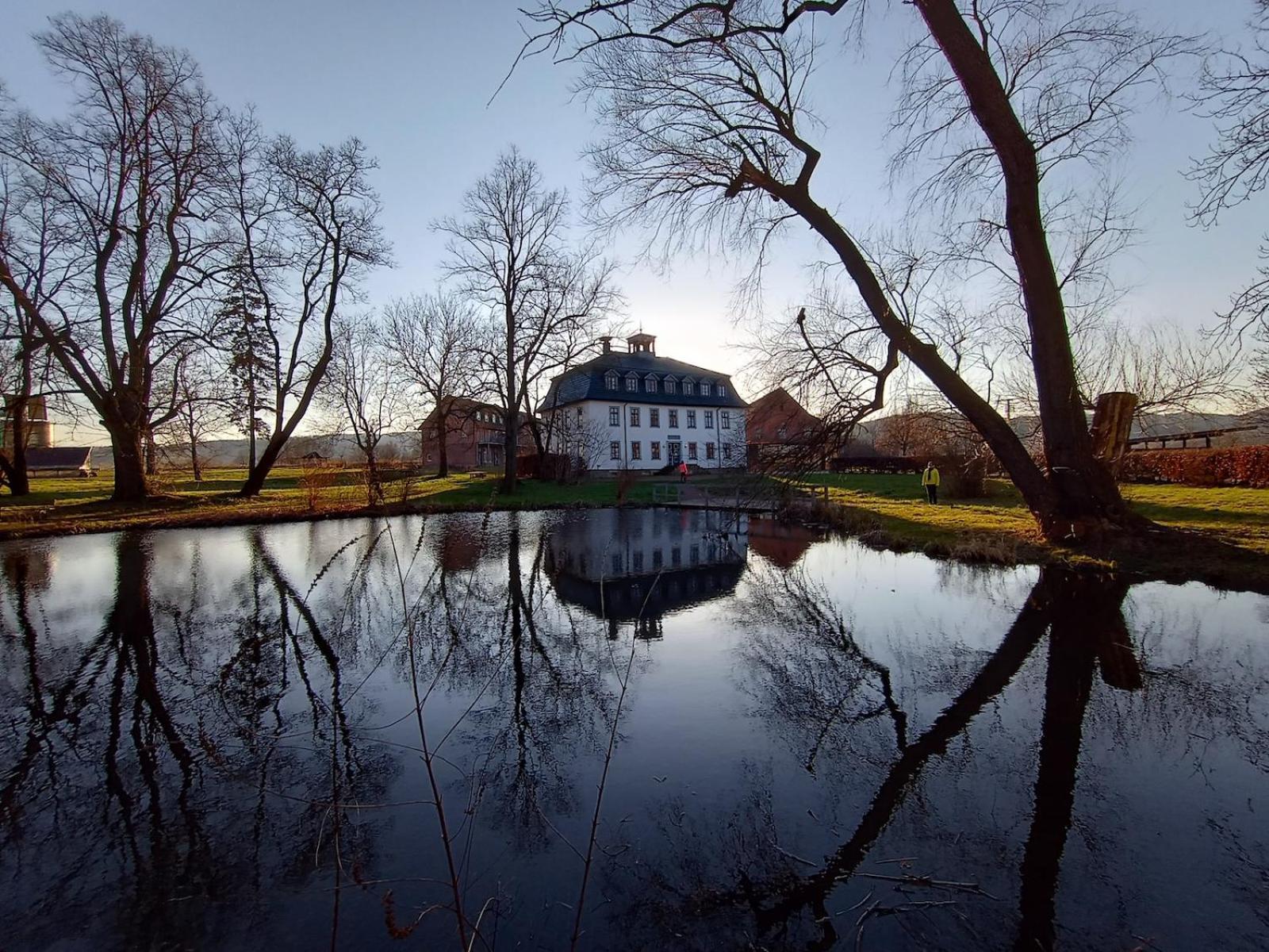Biohotel Stiftsgut Wilhelmsgluecksbrunn Creuzburg Esterno foto
