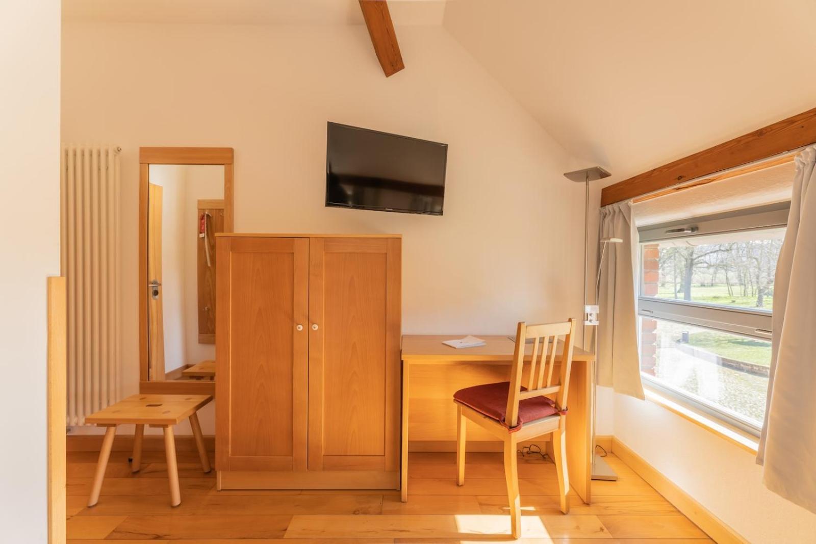 Biohotel Stiftsgut Wilhelmsgluecksbrunn Creuzburg Esterno foto
